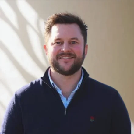 Headshot Jamie Burley